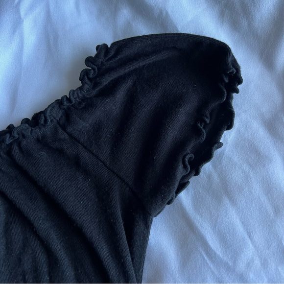 Off the shoulder top - Picture 2 of 4